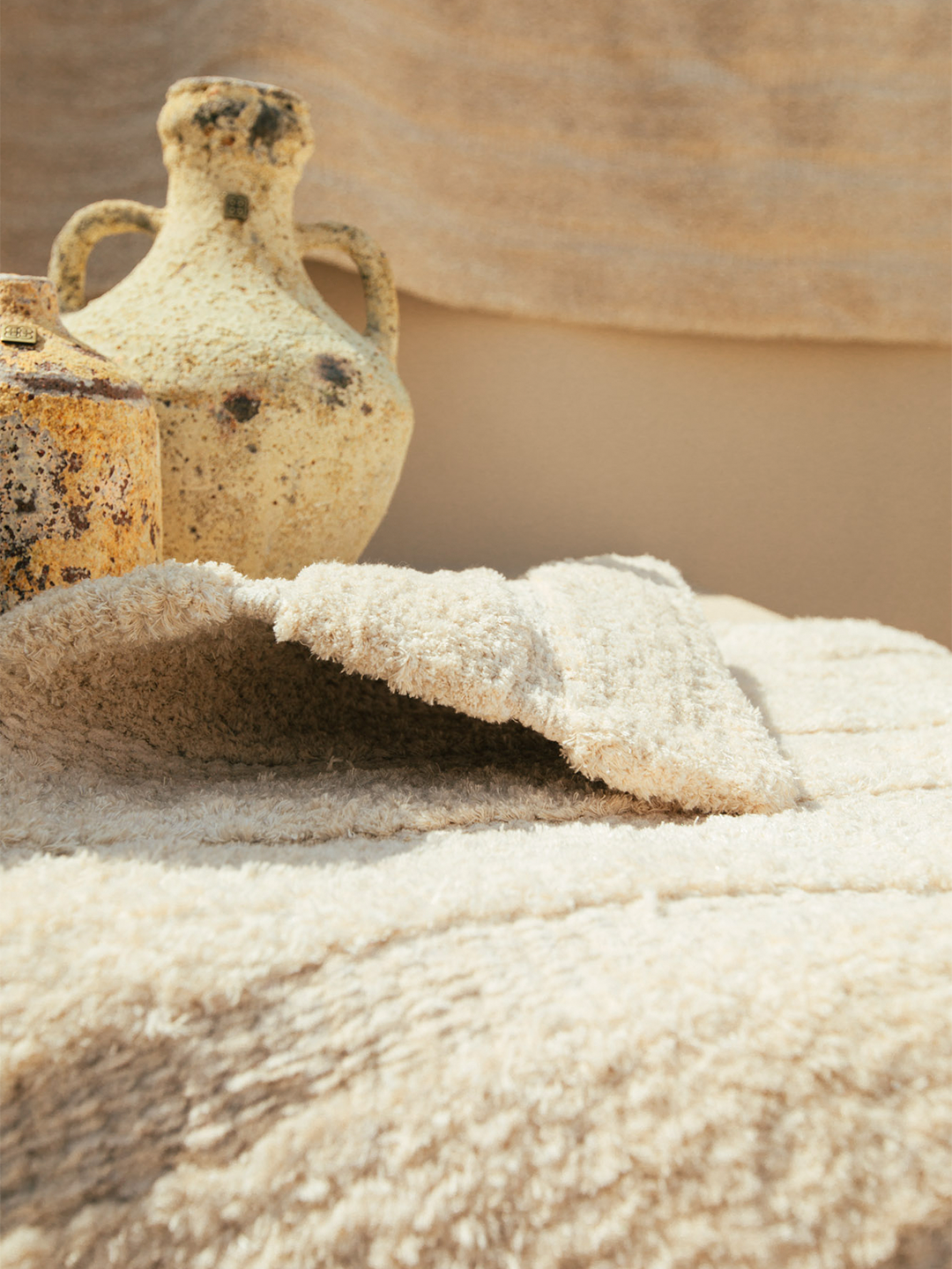 Tapete de Tear Clareia em Chenille Algodão