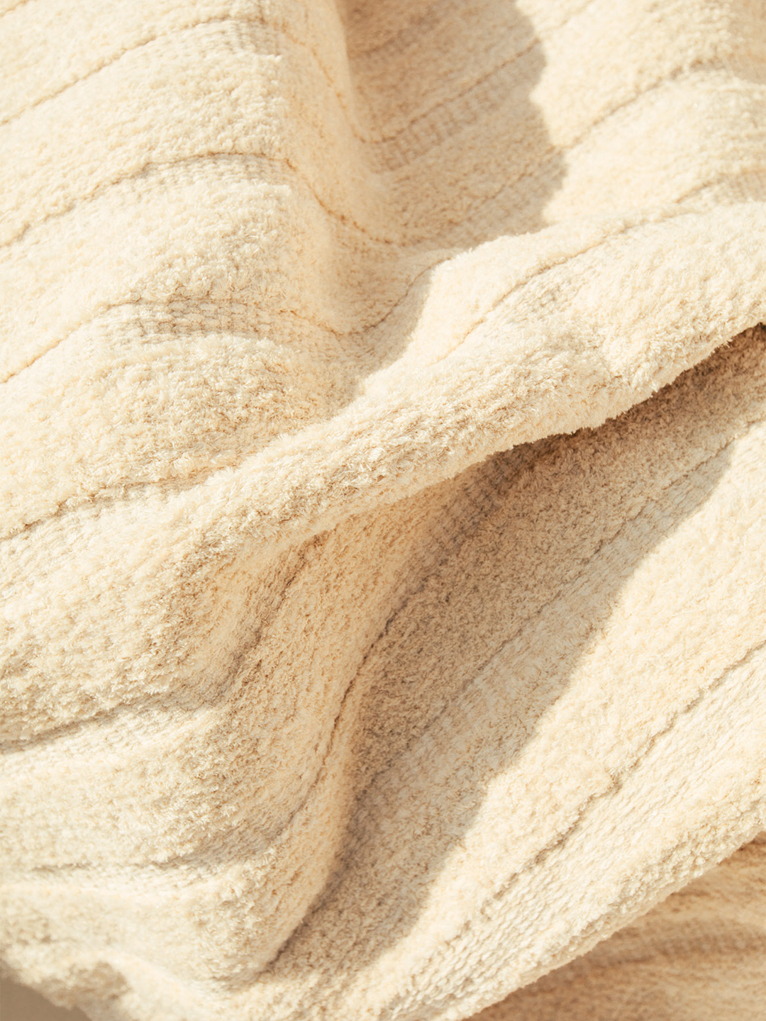 Tapete de Tear Clareia em Chenille Algodão