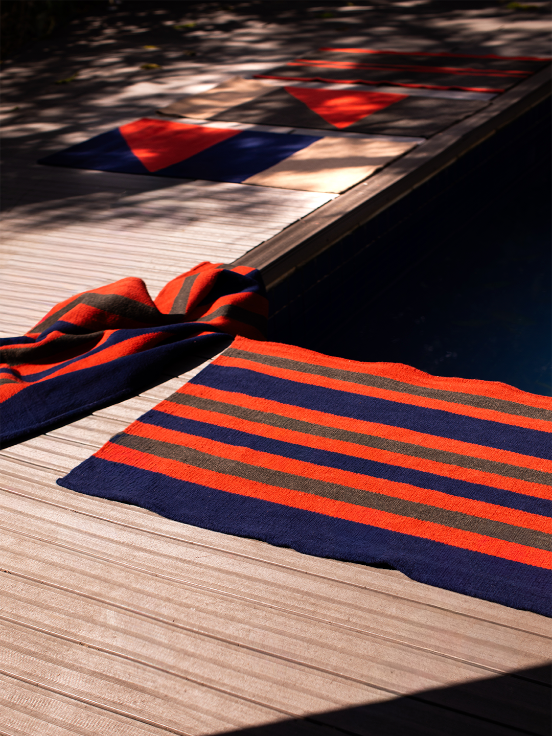 Tapete de Sol para Área Externa Ateliê Mão de Mãe Listras Azul